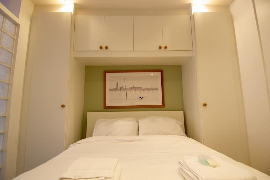 Modern In The Heart Of *