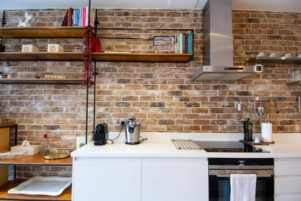 Modern In The Heart Of London
