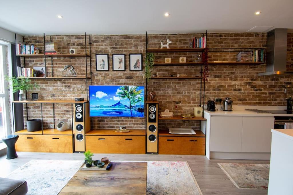 Apartment Modern In The Heart Of *